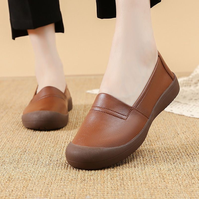 Zapatos de piel antideslizantes con suela blanda