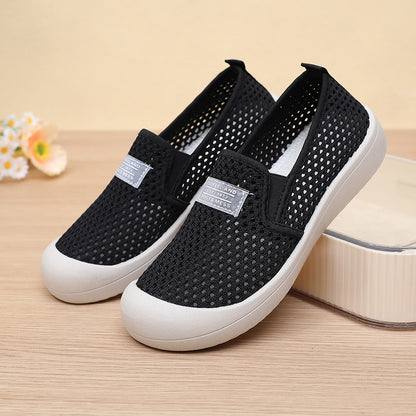 Zapatos de malla con agujeros grandes