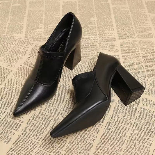 2026 Primavera Nuevos zapatos de tacón alto de punta fina y escote bajo