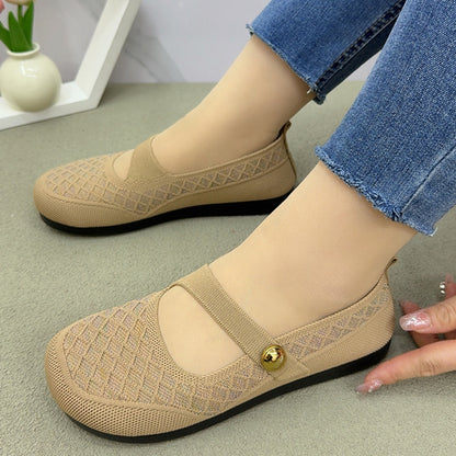 Zapatos de malla con cordones y hebilla de metal biselado