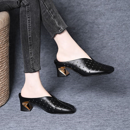 Sandalias chic de piel suave