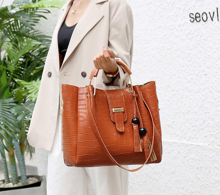 🔥 Compra uno y llévate tres-Nuevo conjunto de tres bolsos con estampado de cocodrilo
