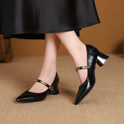 Zapatos Mary Jane de Tacón con Hebilla Dorada