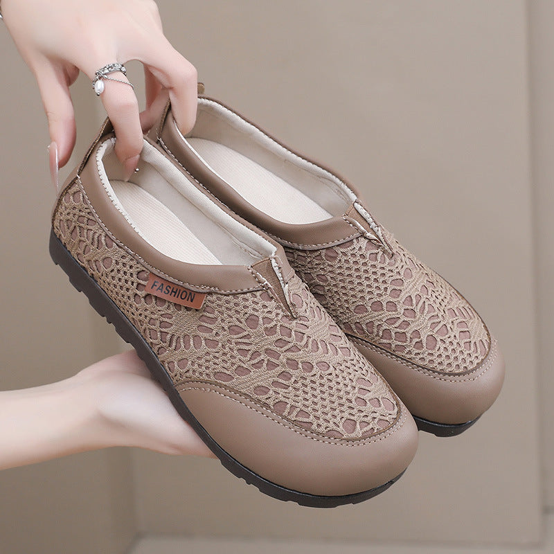 Zapatos mujeres nuevos zapatos de encaje de primavera 2025 zapatos individuales ligeros con un pedal zapatos de pescador