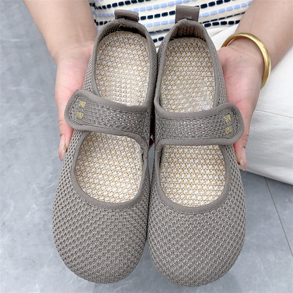 Zapatos de malla con punta redonda y velcro