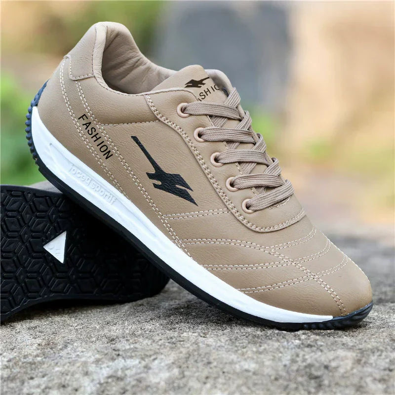 Zapatos de cuero con cordones y suela gruesa para hombre