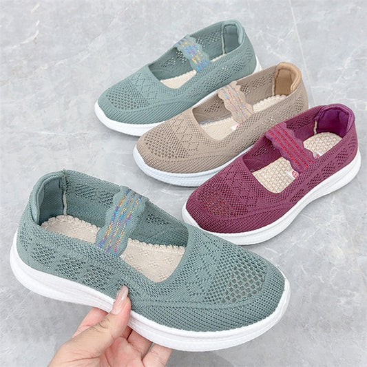 Zapatos de malla con tiras onduladas