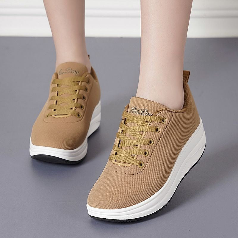 Zapatillas de running con cordones y punta redonda