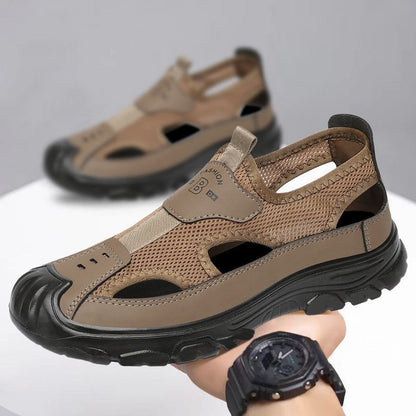 Masculinas nuevas zapatillas masculinas huecas con superficie de malla transpirable en verano