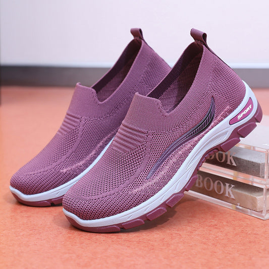 Zapatos de malla de punto transpirables y cómodos.
