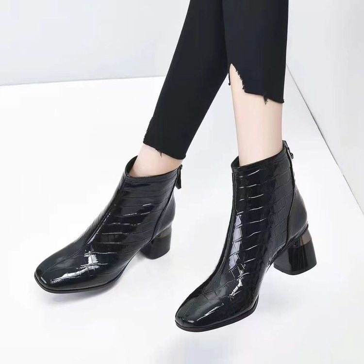 Botines de Mujer con Tacón Bajo y Diseño Croco