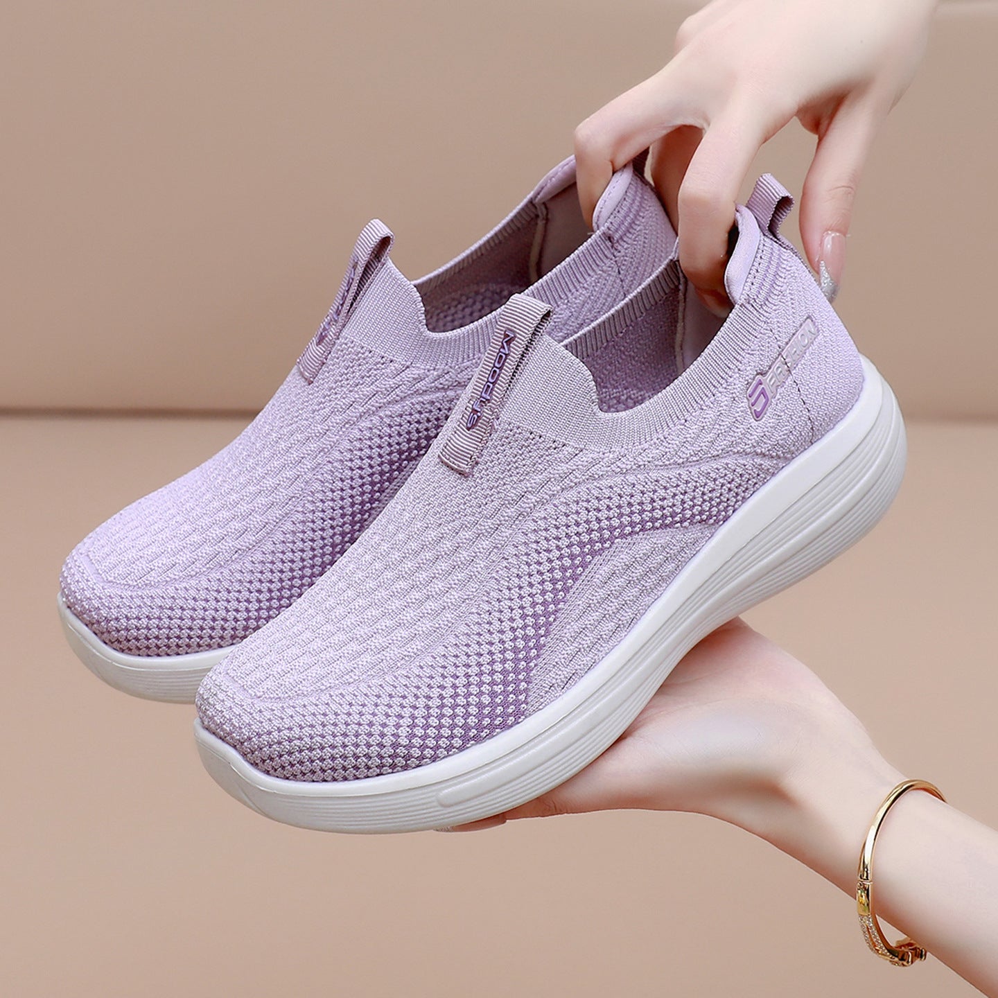 Zapatos tejidos sin cordones