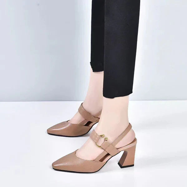 Zapatos de tacón alto con punta afilada, tacones gruesos y versátiles.