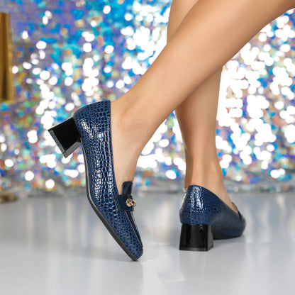 Zapatos de mujer de charol con punta cuadrada