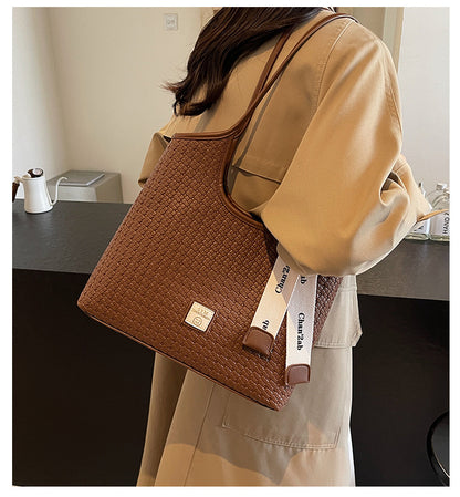 Bolso informal de gran capacidad