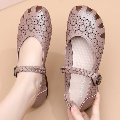 Sandalias mamá cuero suave huecas