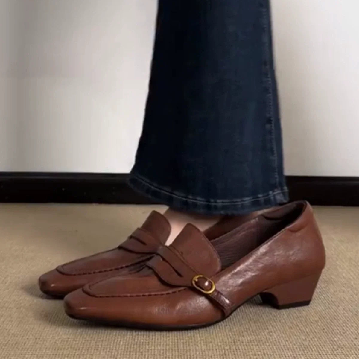 Mocasines retro de mujer con punta cuadrada y tacón en bloque