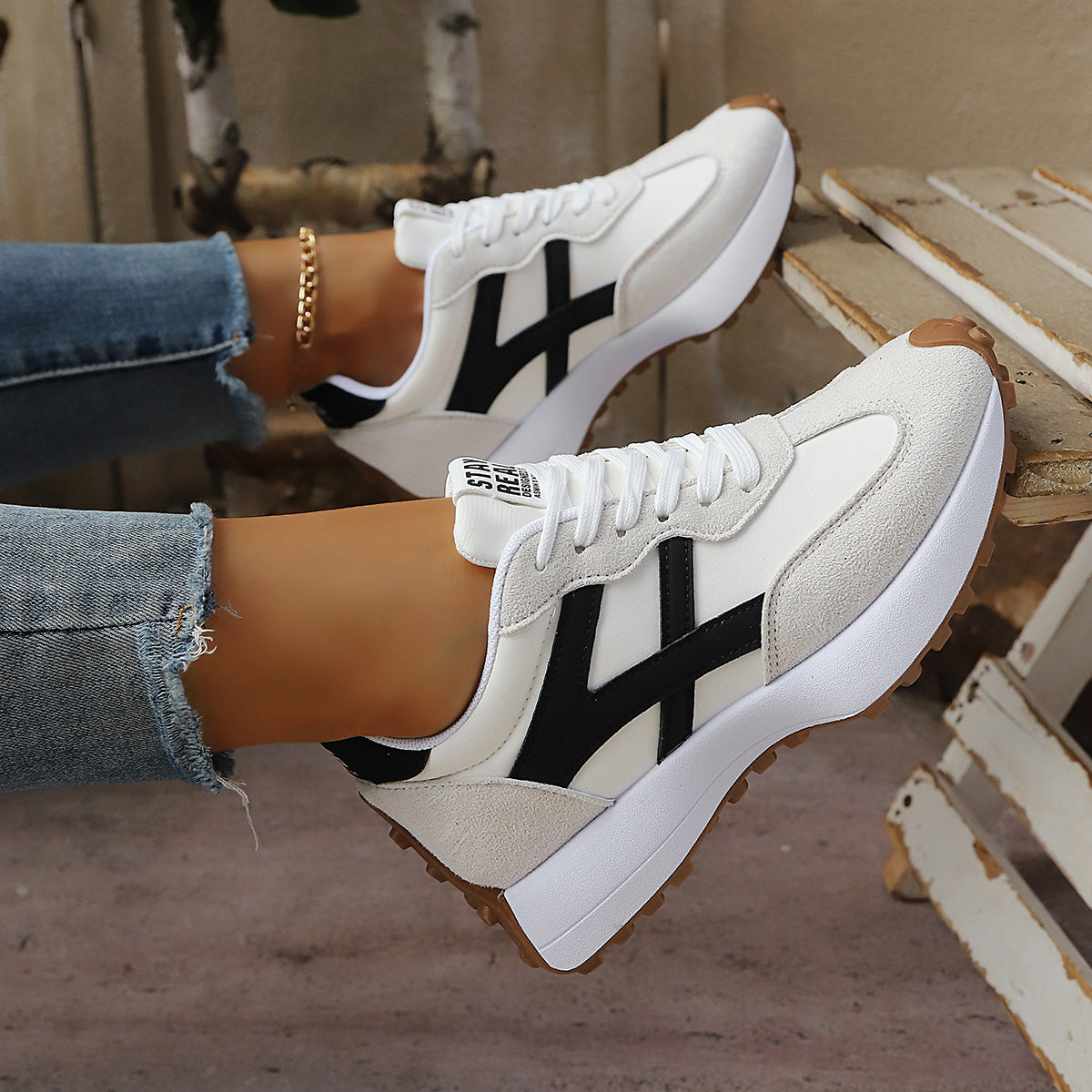 2026 Nuevos Zapatos Deportivos de Suela Gruesa para Mujer