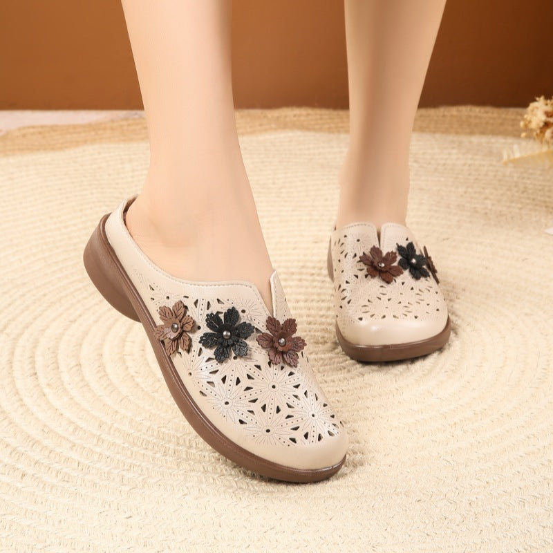 Tacones de cuña huecos antideslizantes con parte trasera cerrada.