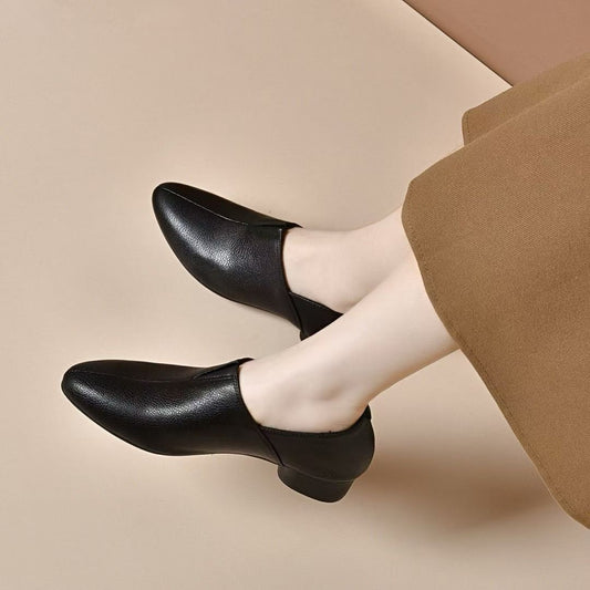 tacones gruesos con punta puntiaguda