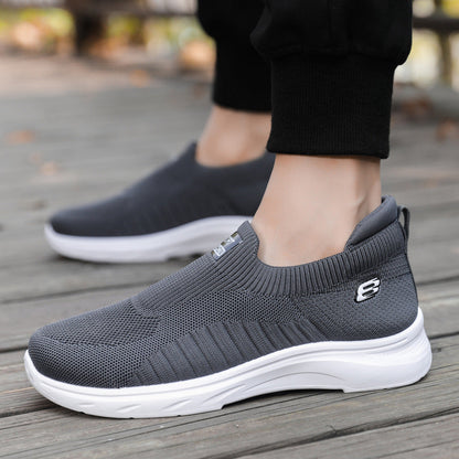 2025 nuevas zapatillas deportivas de correr tejen zapatos casuales transpirables y ligeros para volar zapatos casuales para hombres con suelas gruesas