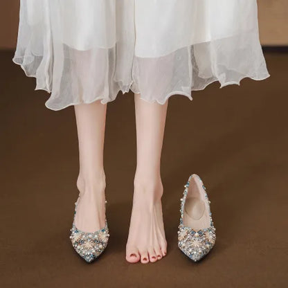Estilo étnico nuevo 2026, zapatos planos con diamantes de imitación y estampado metálico, zapatos de tacón alto con punta en pico