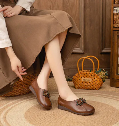 Zapatos de cuero suave y suela blanda para mujer, calzado de cuero estilo étnico vintage