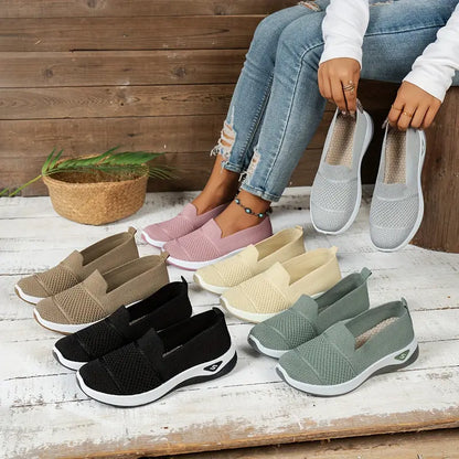 Zapatillas slip-on de mujer en color liso