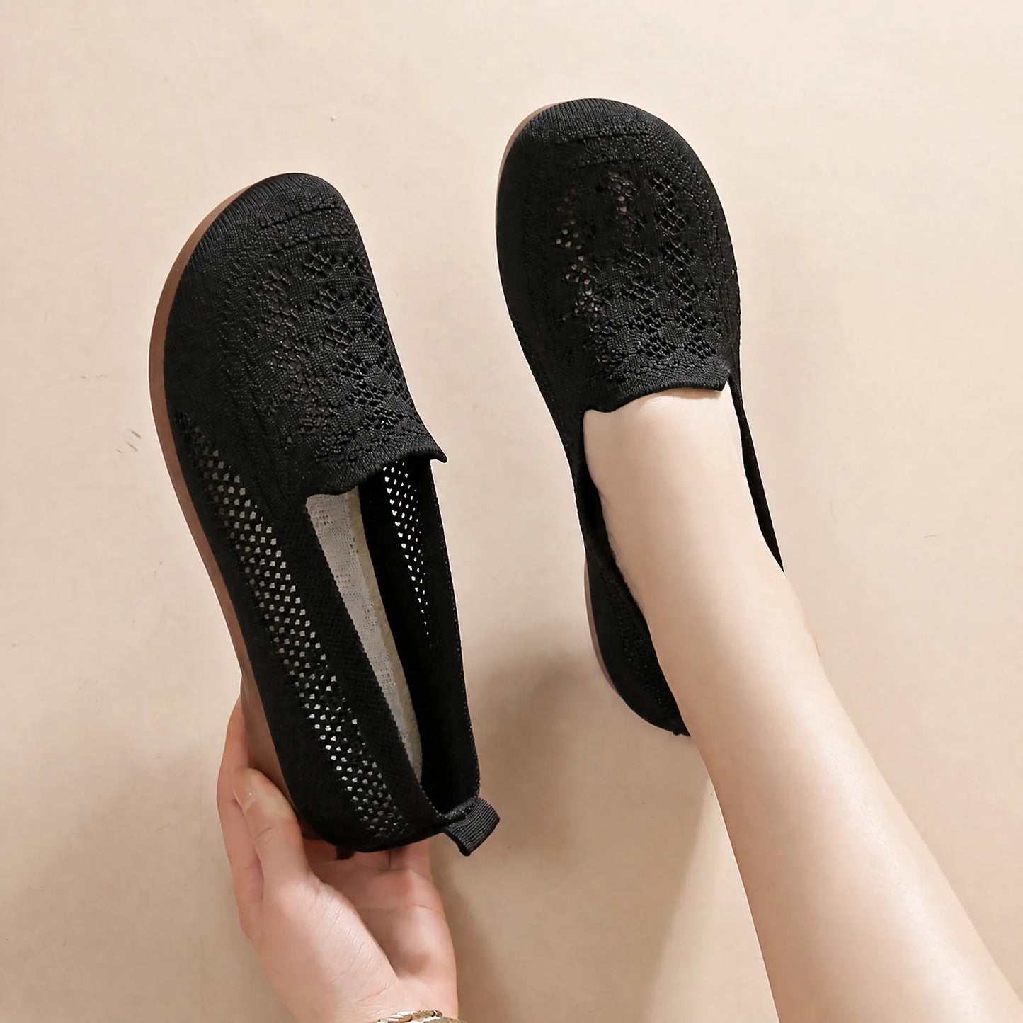 Zapatos de malla calada de suela blanda para mujer, nuevos 2026, loafers ligeros y transpirables