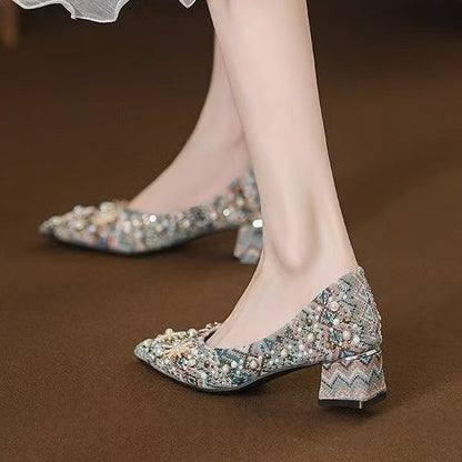 Estilo étnico nuevo 2026, zapatos planos con diamantes de imitación y estampado metálico, zapatos de tacón alto con punta en pico