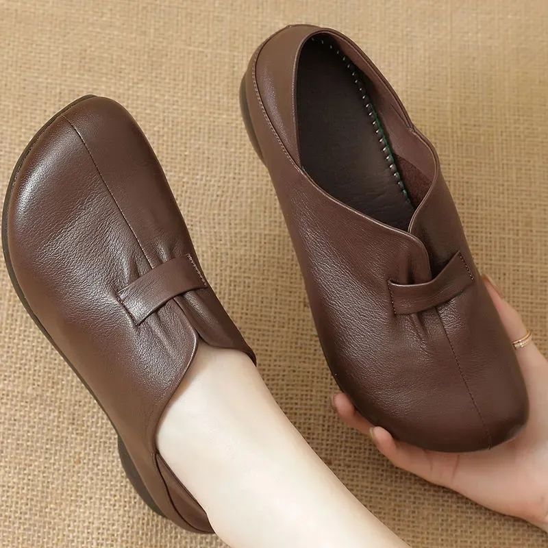 Zapatos de cuero genuino de suela blanda, suaves y cómodos