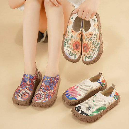 Zapatos de malla transpirable con estampado nuevos de verano 2026, suela blanda, calzado plano antideslizante estilo étnico