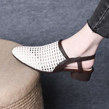 Sandalias caladas de cuero suave de tacón bajo