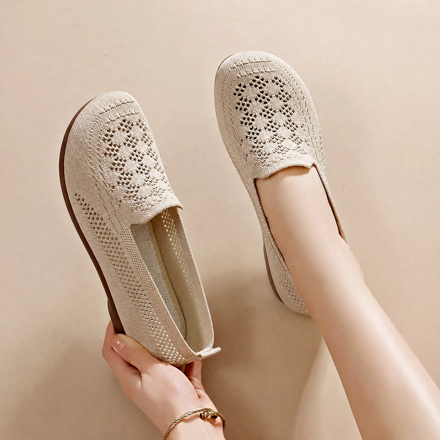 Zapatos de malla calada de suela blanda para mujer, nuevos 2026, loafers ligeros y transpirables